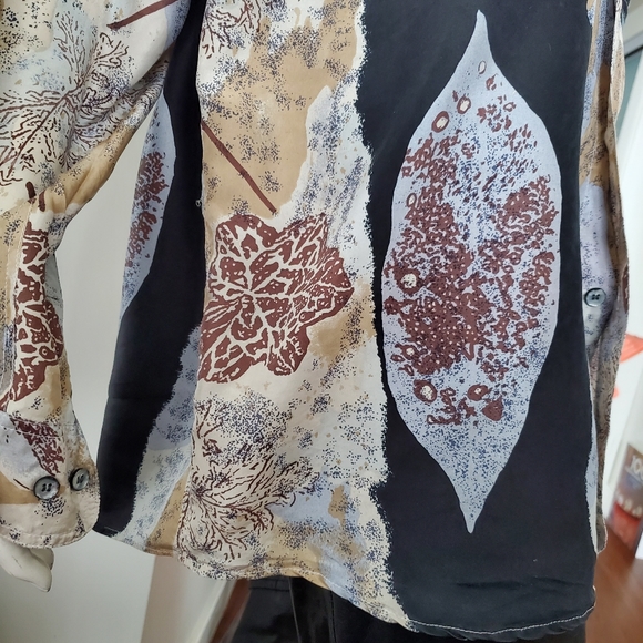 Vintage Abstract Print Silk Shirt - Picture 4 of 8